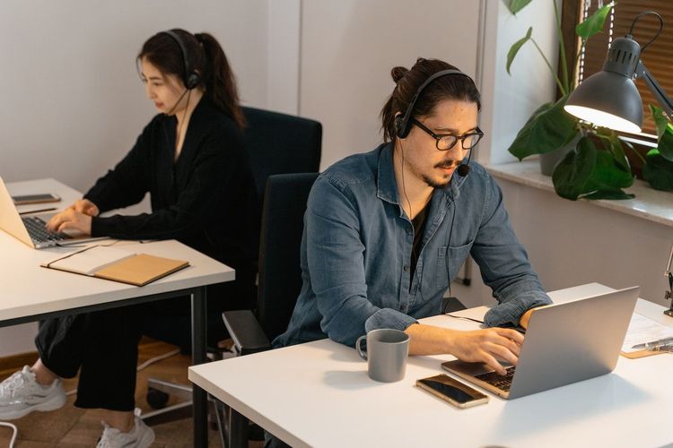 Why Your Team Needs a Free Virtual Office for Communication